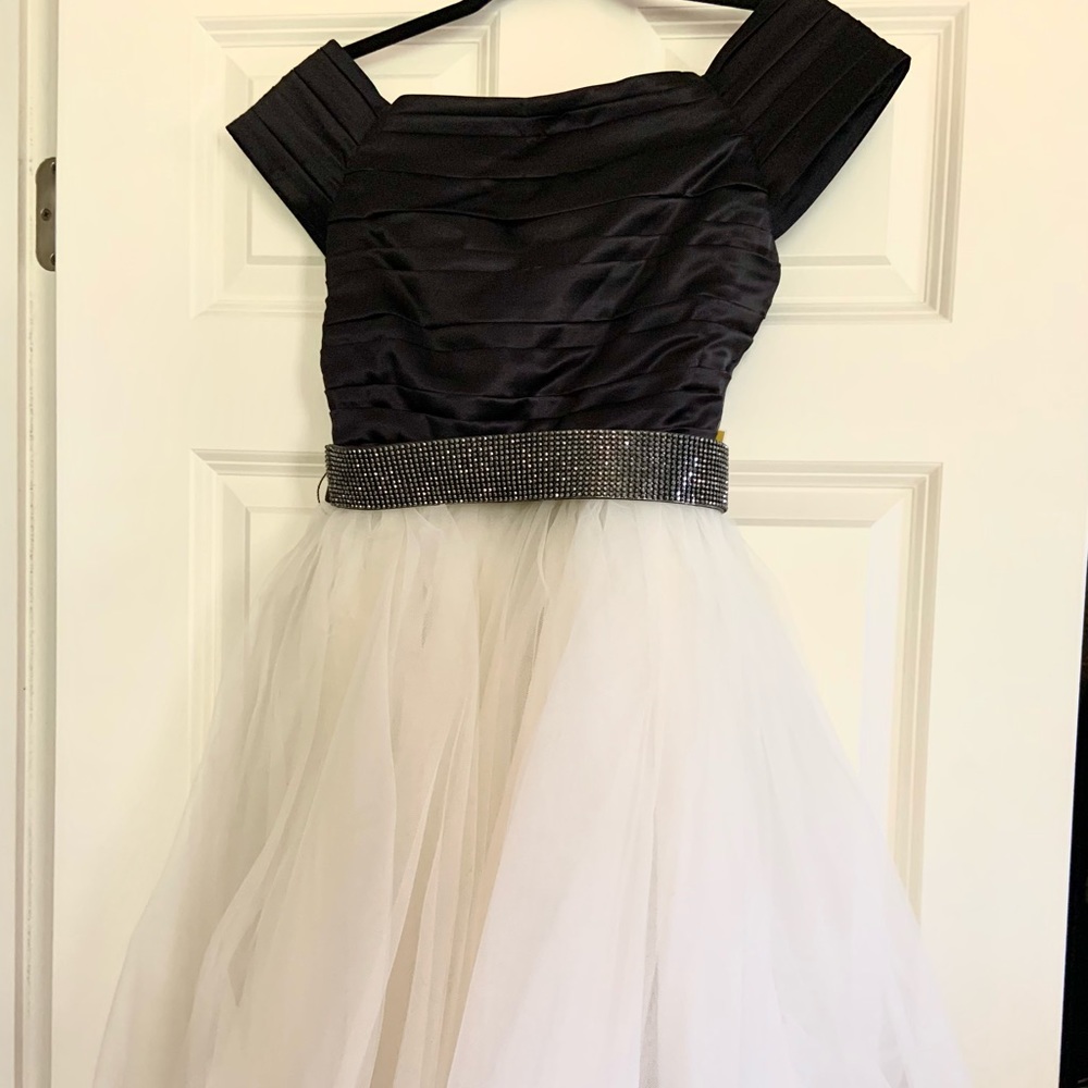 Alice & Olivia Mini Dress (Never Worn w/ Tags!)